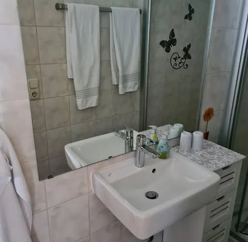 Gemuetliche Am Waldrand Appartement Elgersburg