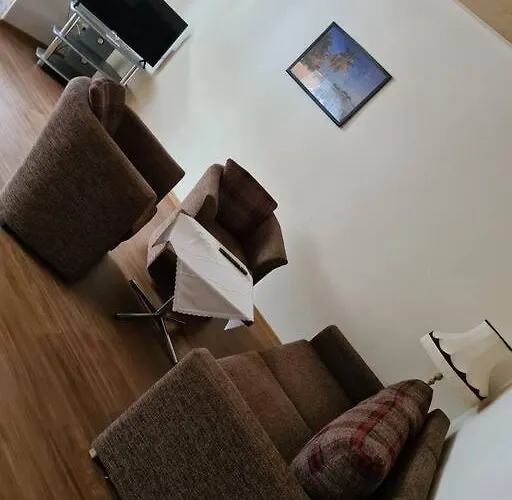 Gemuetliche Am Waldrand