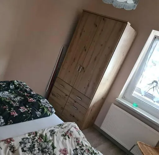 Gemuetliche Am Waldrand